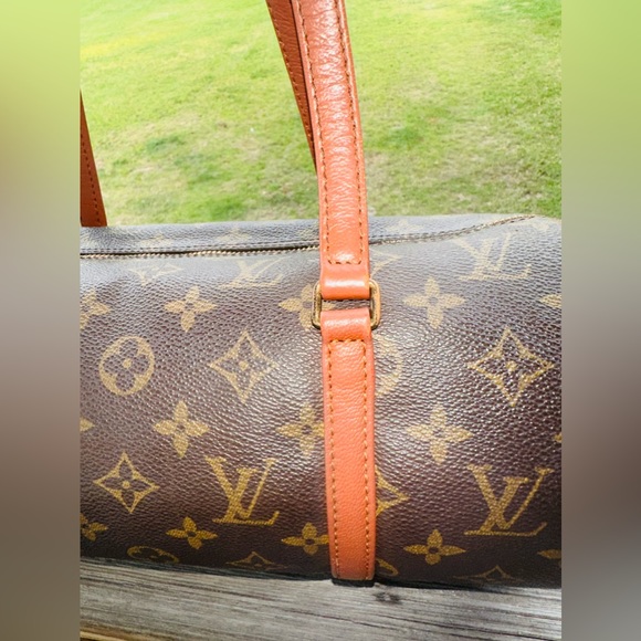 Authentic Louis Vuitton bag - Picture 7 of 10
